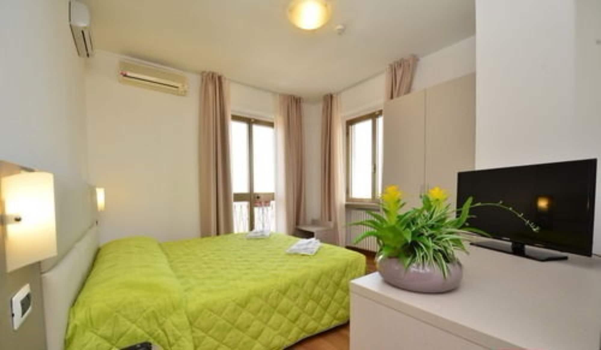 Hotel Bella Peschiera Peschiera del Garda Eksteriør bilde