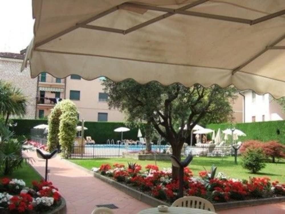 Hotel Bella Peschiera Peschiera del Garda Eksteriør bilde