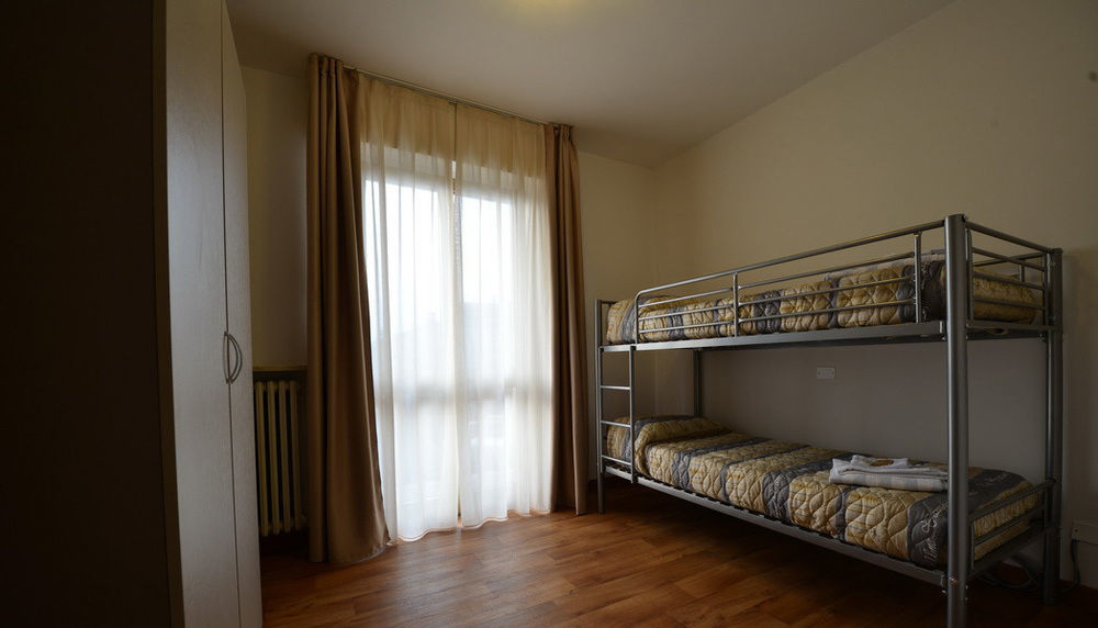 Hotel Bella Peschiera Peschiera del Garda Eksteriør bilde